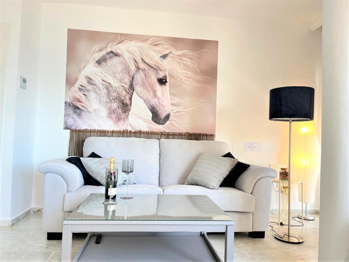 Rentcostadelsol Malagueta Arenal มาลากา ภายนอก รูปภาพ