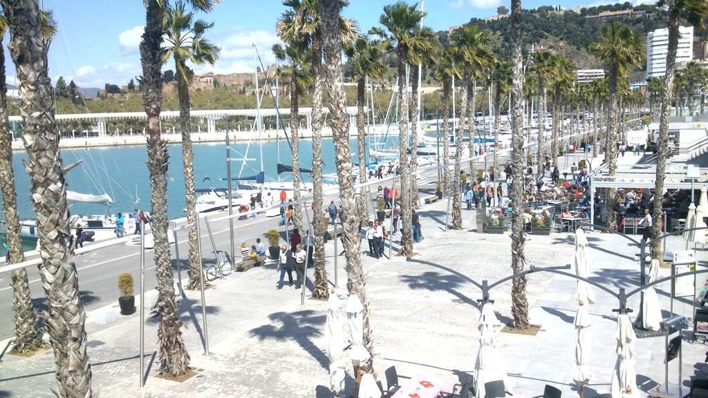Rentcostadelsol Malagueta Arenal มาลากา ภายนอก รูปภาพ